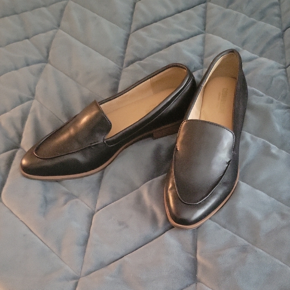 NWOT Cushionaire Penny Loafers - Picture 4 of 9